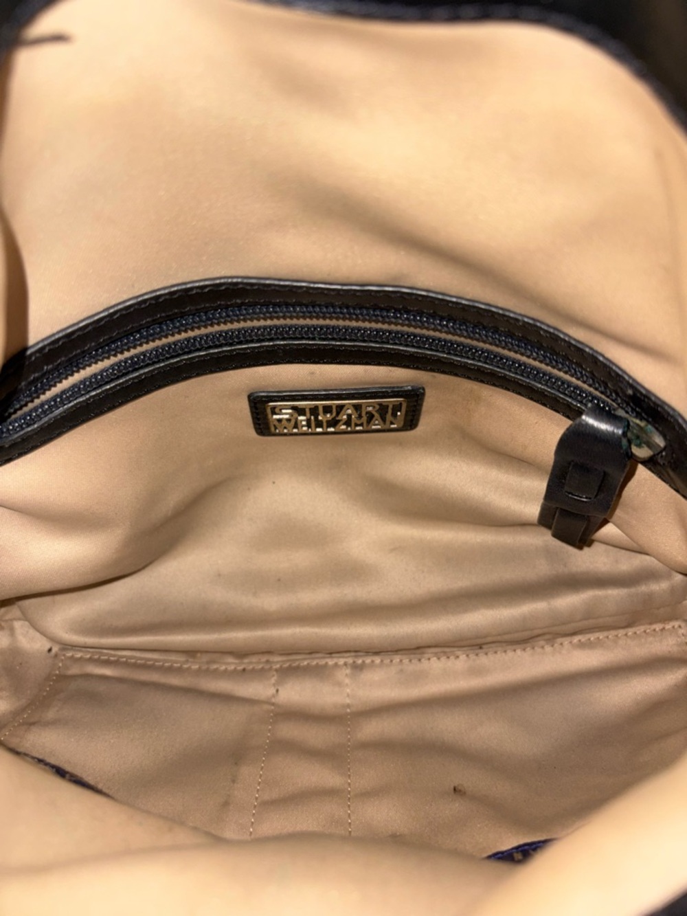 Stuart Weitzman Black Leather Shoulder Bag with Ring Accent - Picture 6 of 6